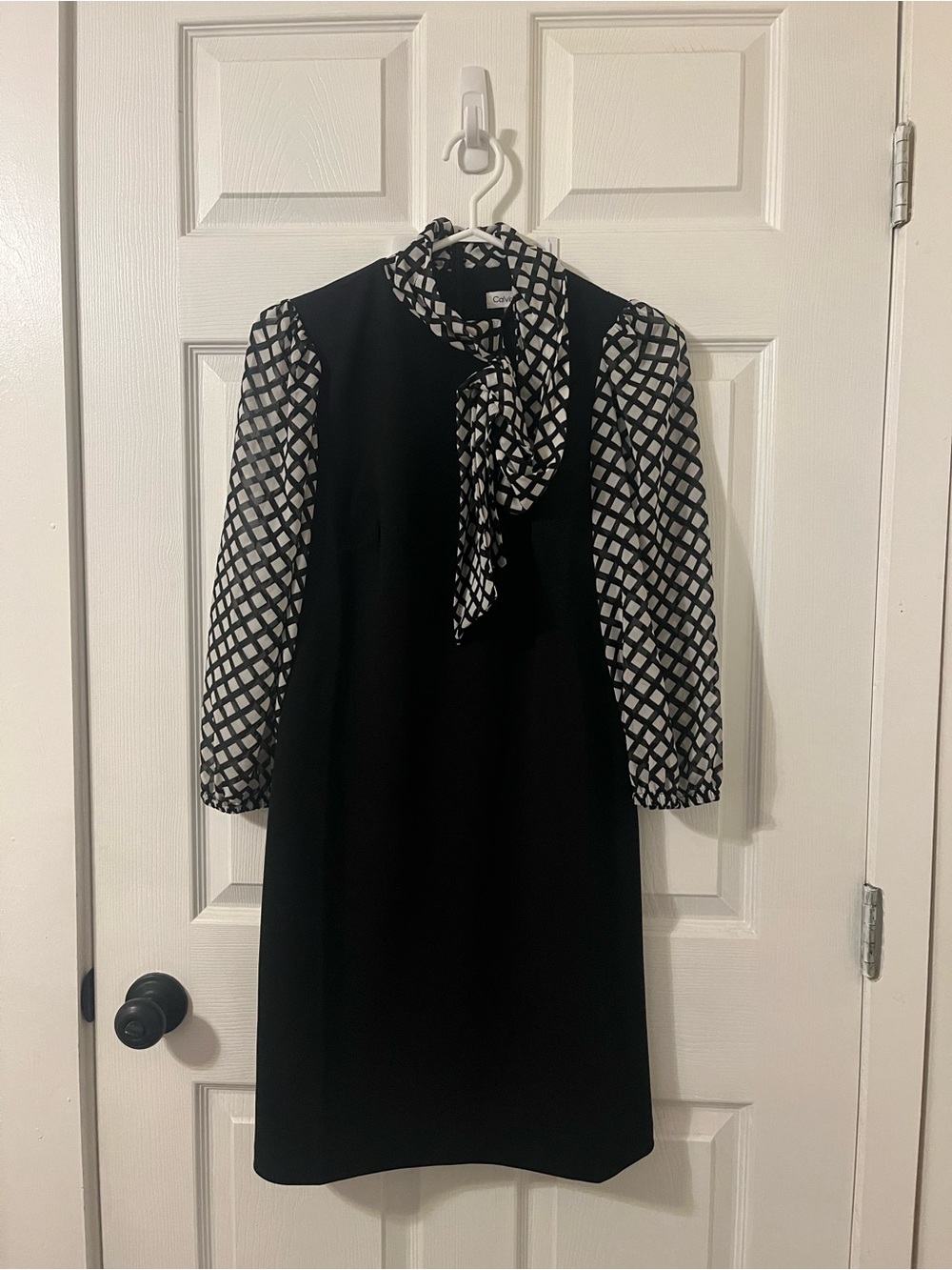 Black & White Calvin Klein Shift Dress